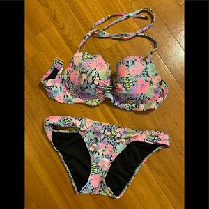 Victoria’s Secret bikini